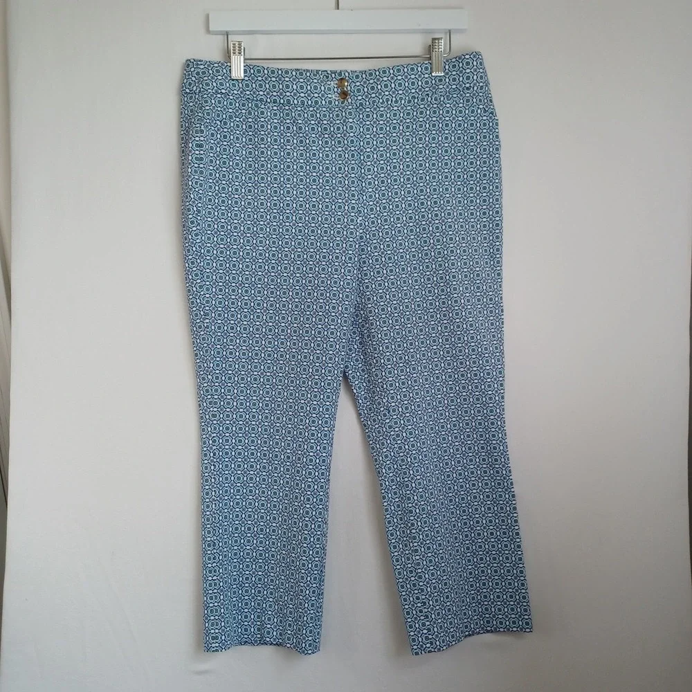 Chicos Brigitte So Slimming Crop Pants Blue White Geometric Tile Womens Size M
